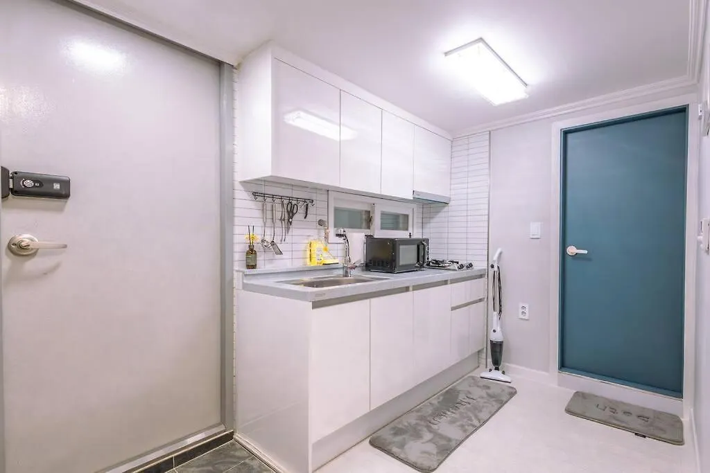 Apartemen Money Stay 102 Incheon Korsel